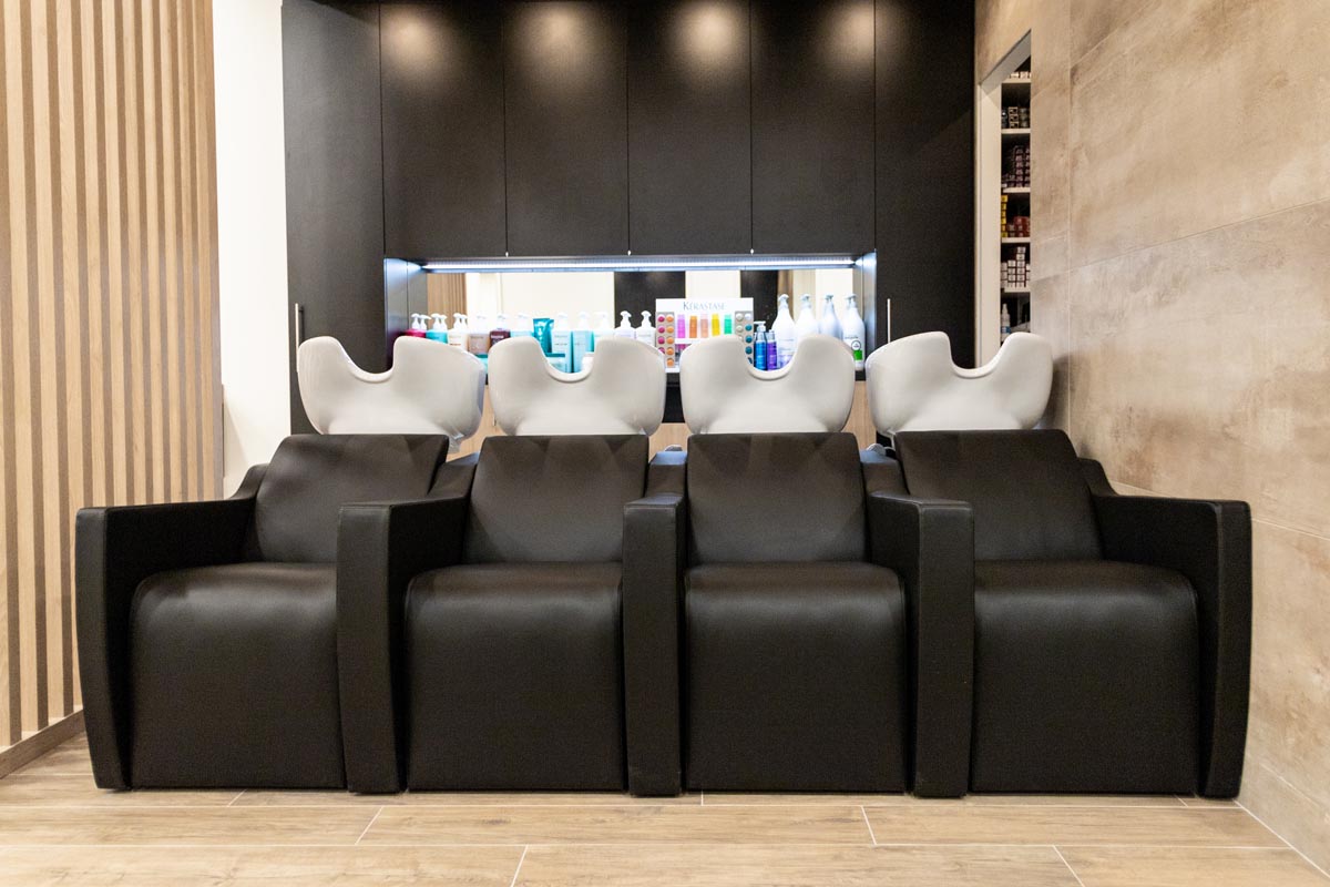 salon 4